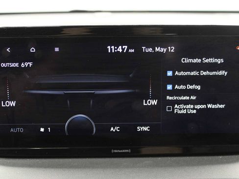 Used 2023 Hyundai Santa Fe SEL Convenience AWD/4WD image 29