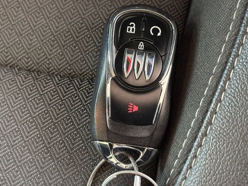 Used 2026 Buick Encore GX Preferred FWD image 19
