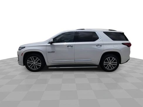 Used 2022 Chevrolet Traverse High Country FWD image 5