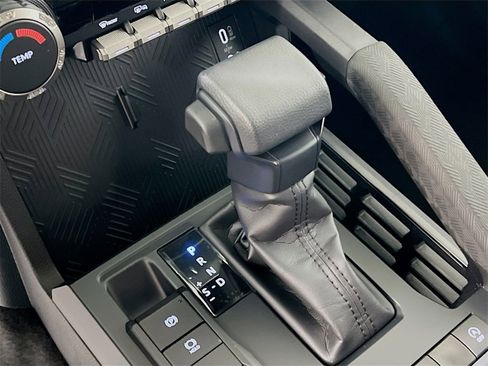 New 2026 Toyota Tacoma SR5 image 15