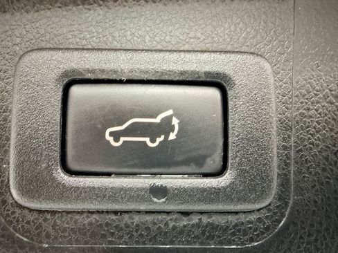 Used 2018 Subaru Outback 2.5i Touring w/ Protection Package #1 AWD/4WD image 24