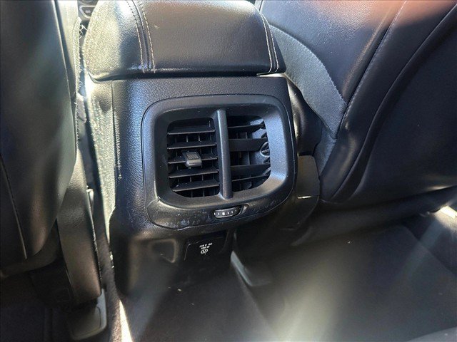 Used 2016 Jeep Cherokee Limited AWD/4WD image 19
