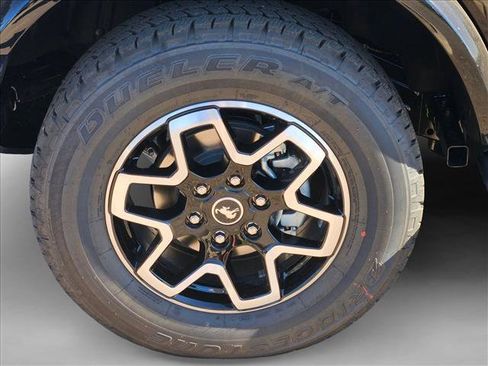 New 2025 Ford Bronco Outer Banks AWD/4WD image 10