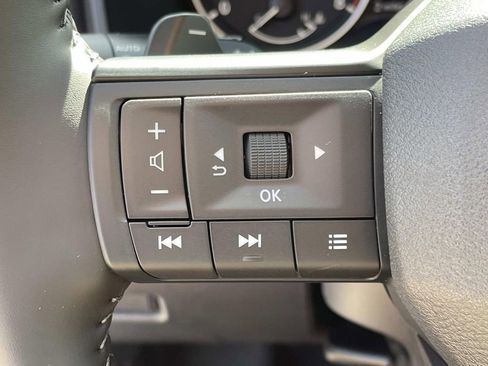 New 2026 Nissan Rogue SV FWD image 32