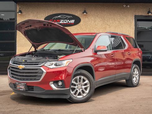Used 2021 Chevrolet Traverse LT AWD/4WD image 12