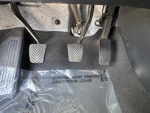 Used 2020 Kia Soul LX image 16