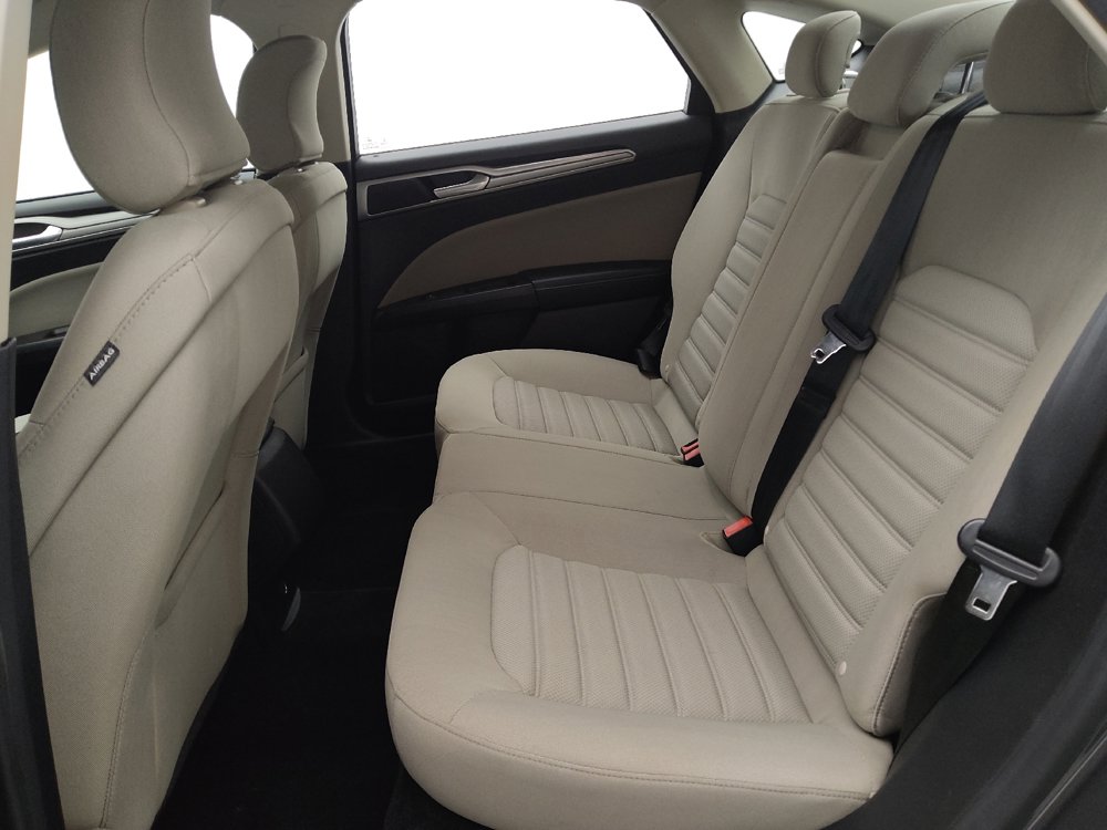 Used 2018 Ford Fusion S FWD image 18