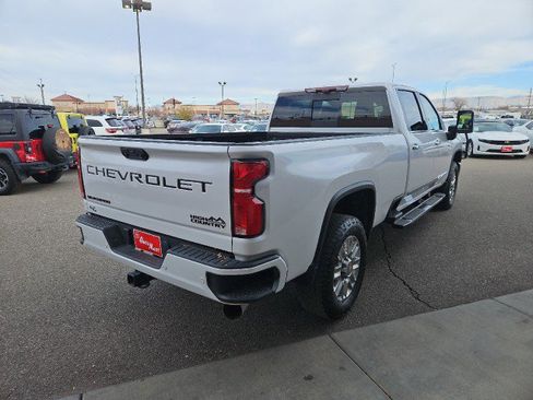 Used 2025 Chevrolet Silverado 3500 High Country w/ High Country Premium Package image 5