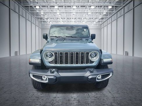 New 2026 Jeep Wrangler Unlimited Sahara AWD/4WD image 2