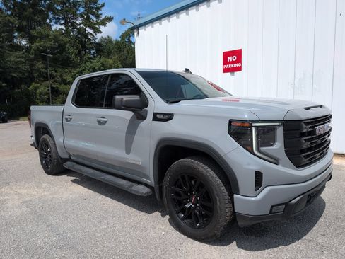 Used 2024 GMC Sierra 1500 Elevation w/ LPO, Elevation Black Package AWD/4WD image 1