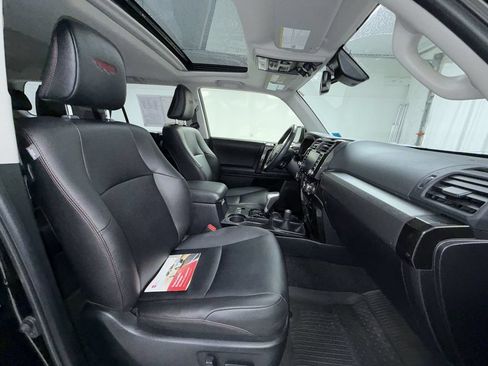 Certified 2023 Toyota 4Runner TRD Off-Road Premium w/ Moonroof Package AWD/4WD image 6