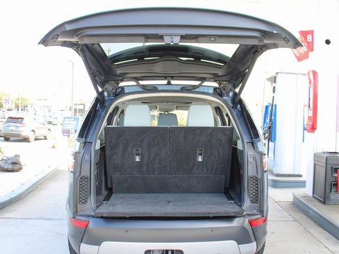Used 2019 Land Rover Discovery HSE Luxury AWD/4WD image 27