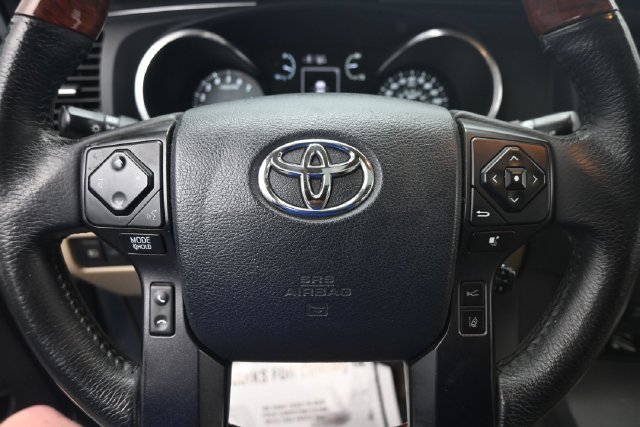 Used 2018 Toyota Sequoia Platinum AWD/4WD image 20