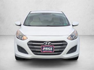 Used 2016 Hyundai Elantra GT video 2