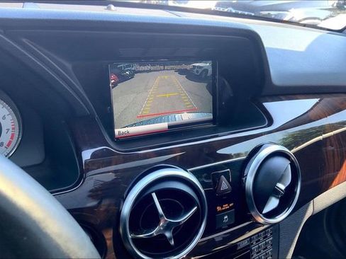 Used 2014 Mercedes-Benz GLK 350 4MATIC image 23