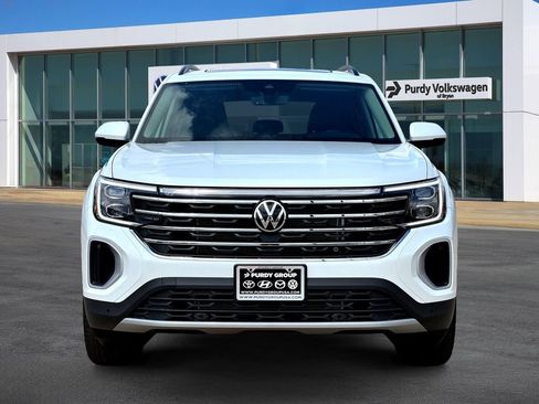 New 2026 Volkswagen Atlas SE FWD image 3