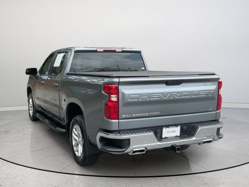 Used 2021 Chevrolet Silverado 1500 LT w/ Z71 Off-Road Package AWD/4WD image 9