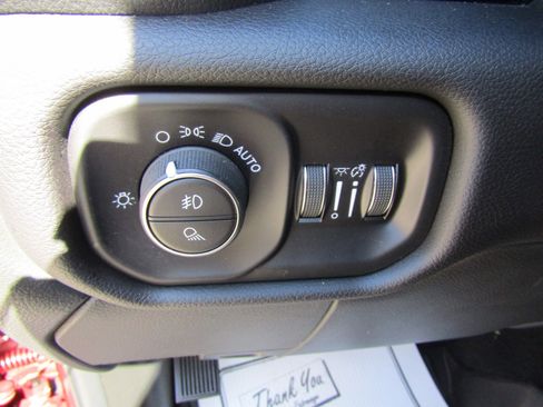 Used 2022 RAM 2500 Laramie image 18