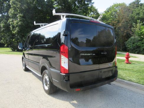 Used 2020 Ford Transit 150 Low Roof RWD image 27
