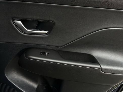 Certified 2026 Hyundai Kona Limited FWD image 28