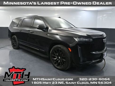 Used 2021 Cadillac Escalade ESV Sport Platinum w/ LPO, ONYX Package image 1