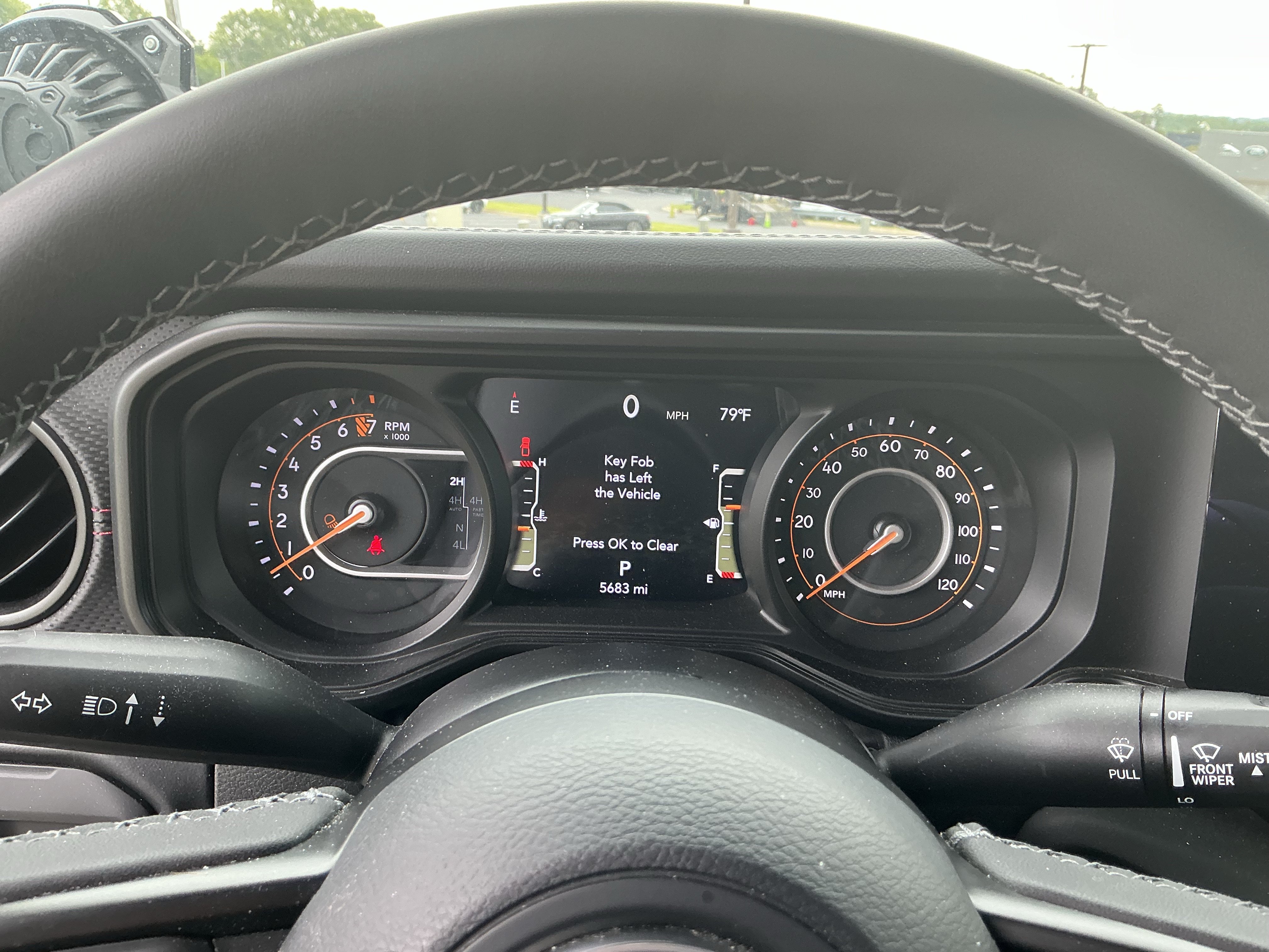Used 2025 Jeep Gladiator Rubicon AWD/4WD image 20