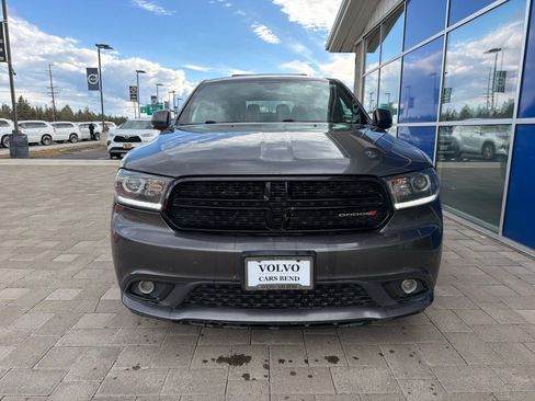 Used 2017 Dodge Durango R/T w/ Trailer Tow Group IV AWD/4WD image 3