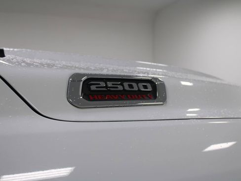 Used 2022 RAM 2500 Big Horn image 12