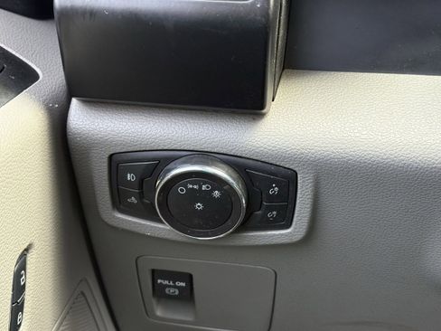 Used 2018 Ford F150 XL w/ Equipment Group 101A Mid image 17