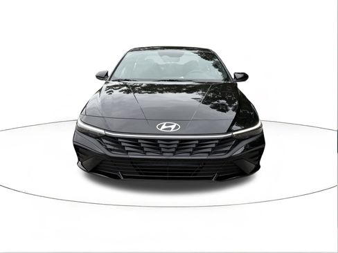 New 2026 Hyundai Elantra Sport image 8