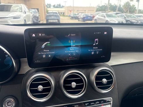 Used 2020 Mercedes-Benz GLC 300 4MATIC image 20