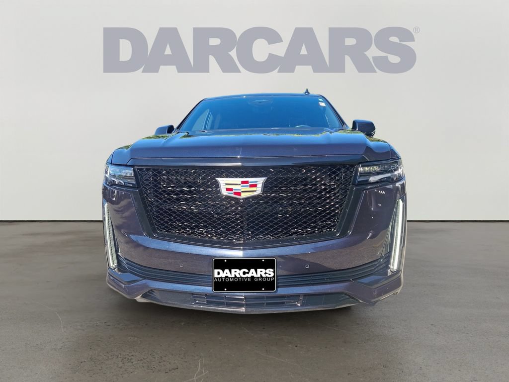 Used 2023 Cadillac Escalade Sport AWD/4WD image 2