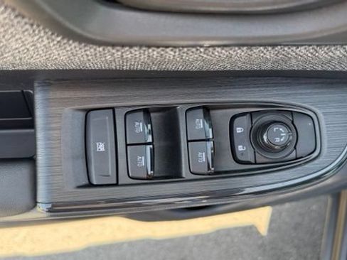 Used 2026 Subaru Outback Limited AWD/4WD image 22
