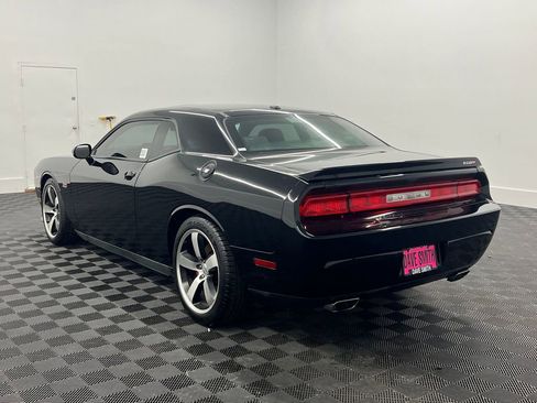 Used 2012 Dodge Challenger SRT8 image 3