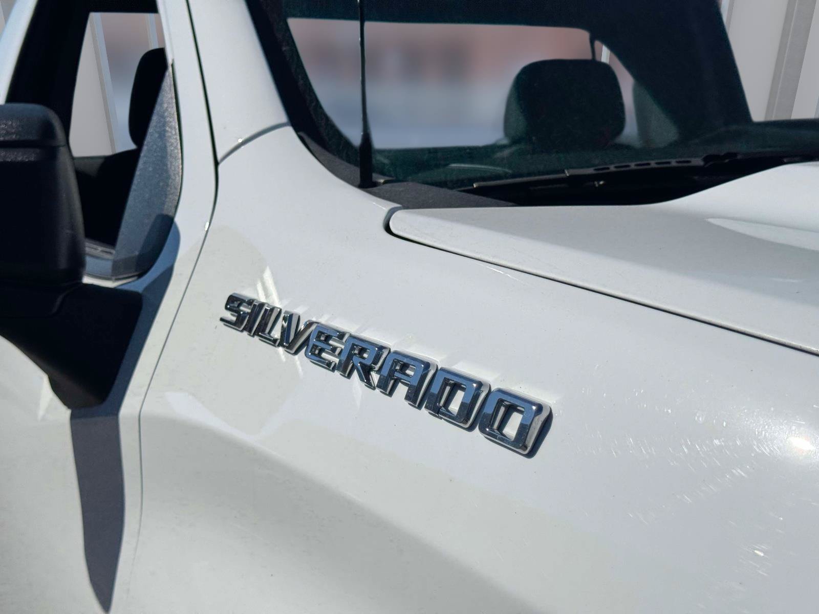 Used 2025 Chevrolet Silverado 1500 W/T RWD image 10