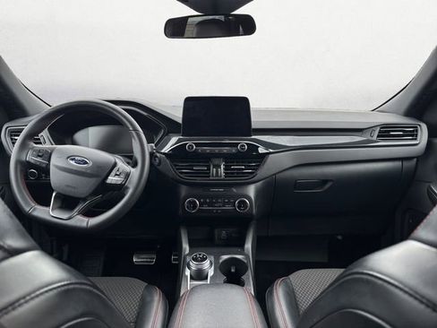 Used 2024 Ford Escape ST-Line image 10