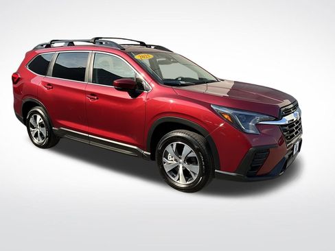 Used 2025 Subaru Ascent Premium image 19