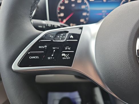 New 2026 Mercedes-Benz GLC 300 4MATIC image 18