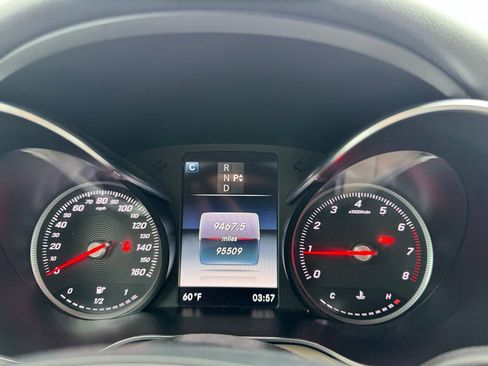 Used 2018 Mercedes-Benz GLC 300 image 9