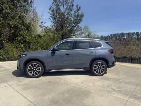 New 2026 BMW X1 xDrive28i w/ Technology Package image 3