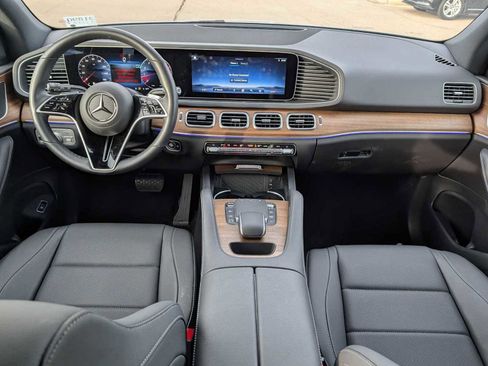 Certified 2025 Mercedes-Benz GLE 450 GLE 450 image 9