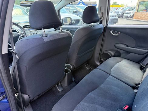 Used 2011 Honda Fit Sport image 21