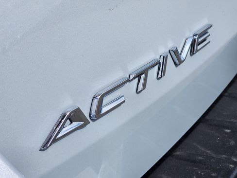 New 2026 Ford Explorer Active w/ Active Comfort Package RWD image 9