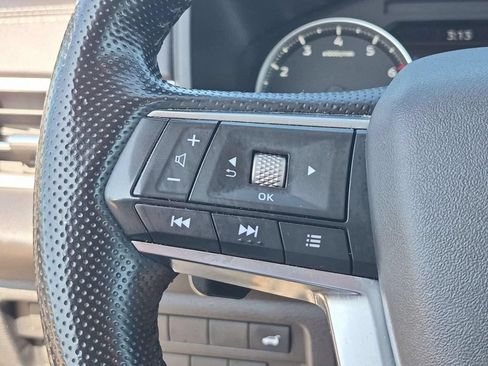 Used 2024 Mitsubishi Outlander SE FWD image 19