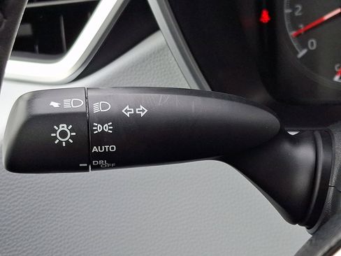 Used 2019 Toyota Corolla SE w/ SE Option Package image 25