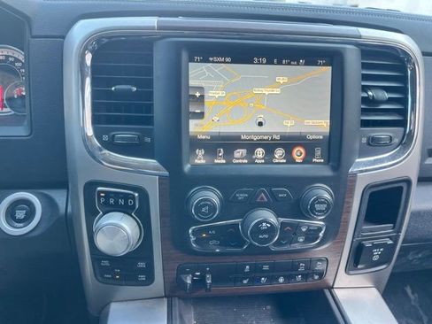 Used 2017 RAM 1500 Laramie w/ Convenience Group image 19
