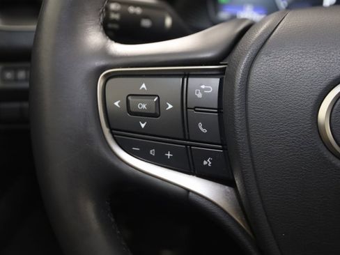 Used 2023 Lexus UX 250h AWD w/ Accessory Package (Z2) image 31