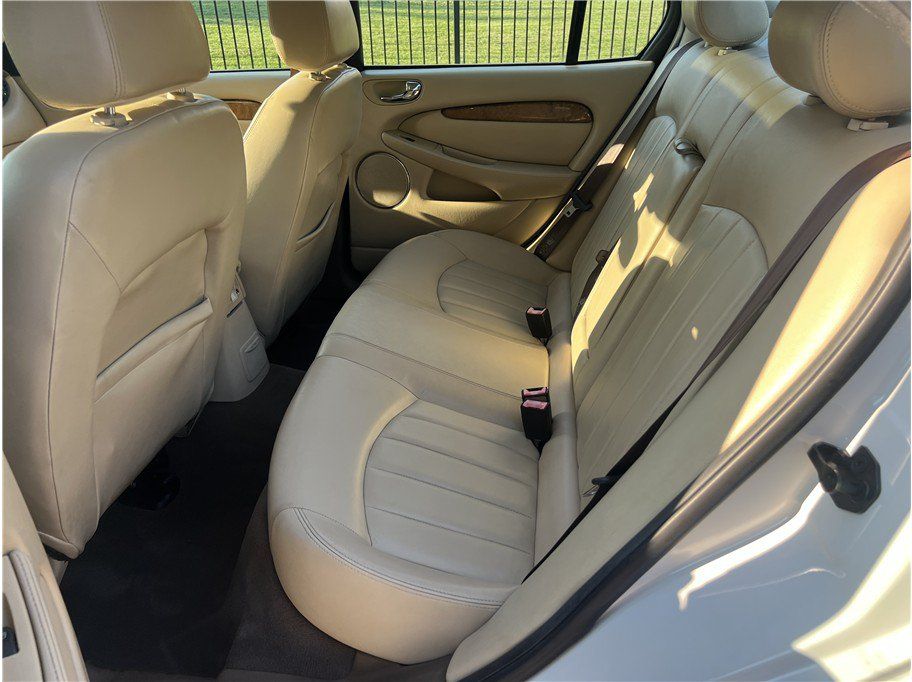 Used 2004 Jaguar X-TYPE 3.0 AWD/4WD image 11