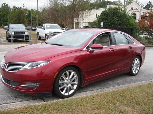 Used 2016 Lincoln MKZ Hybrid With Sunroof w/ Equipment Group 600A Reserve image 3