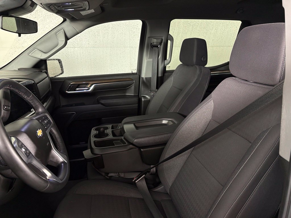 Certified 2024 Chevrolet Silverado 1500 LT RWD image 21